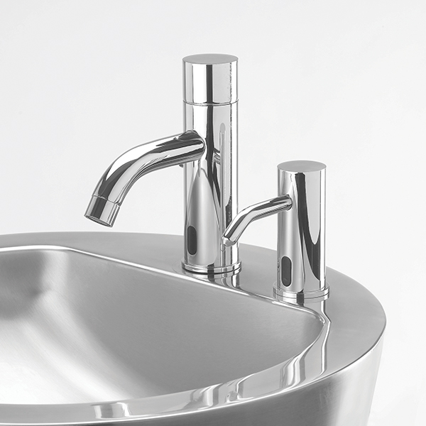 Extreme Touchless Deck Mounted Tap | Extreme E BExtreme SD Touchless Faucets - Deck Mounted Bathroom Faucet - Touch free electronic faucet for deck mounted installations Extreme_E_B& Extreme-Soap Dispenser