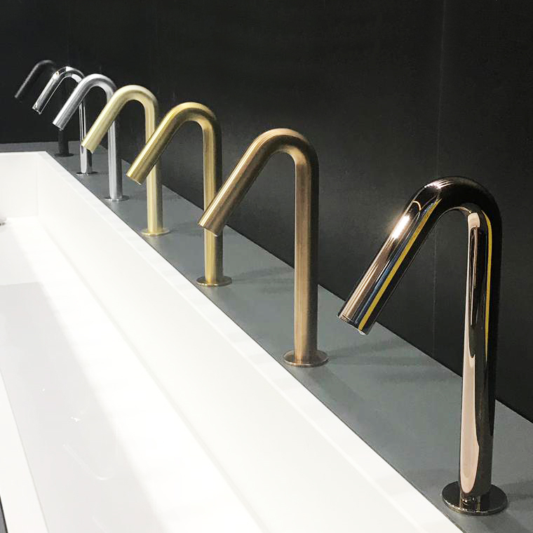 Touch free deck mounted electronic faucet Csaba at ISH | Csaba Touchless Deck Mounted Tap