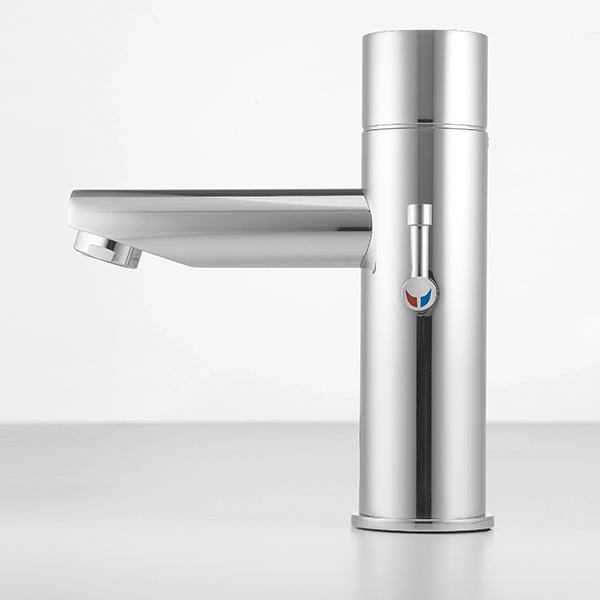 Trendy 1000 L Touchless Deck Tap | Trendy 1000 LE LB bg Touchless Faucets - Deck Mounted Bathroom Faucet - Touch free electronic faucet for deck mounted installations Trendy-1000-LE-LB
