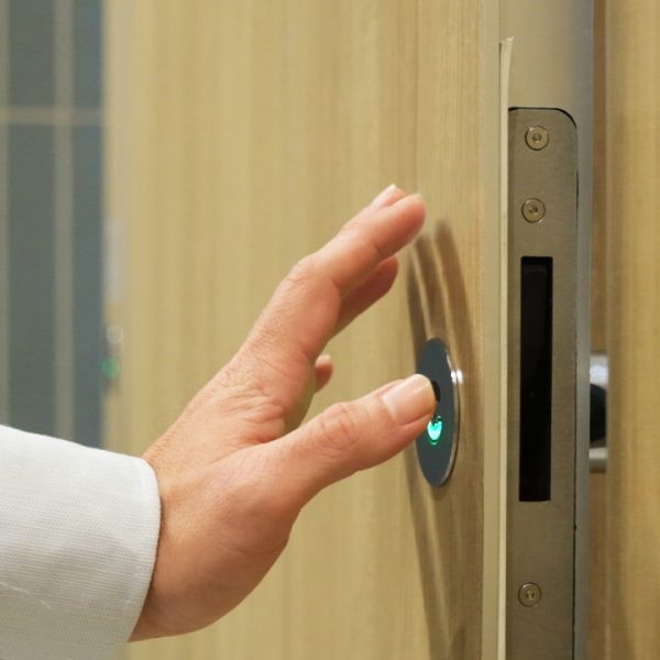 Touchless operation - Touchless WC Cubicles with occupancy indicator